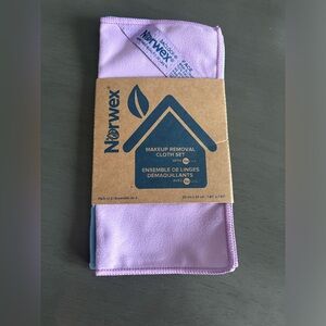 Norwex makeup removal cloth set